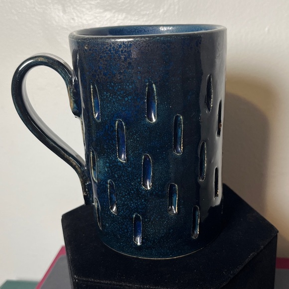 Bitossi Vintage Rare 1960s MCM Navy Blue Turret style Stoneware Mug - Picture 3 of 9
